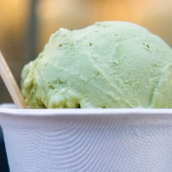 Pistachio ice cream