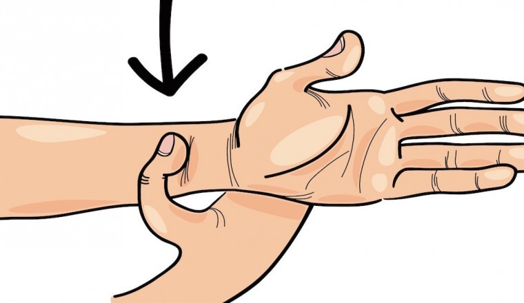 Apply pressure to these points on your hand – and relieve pain in minutes