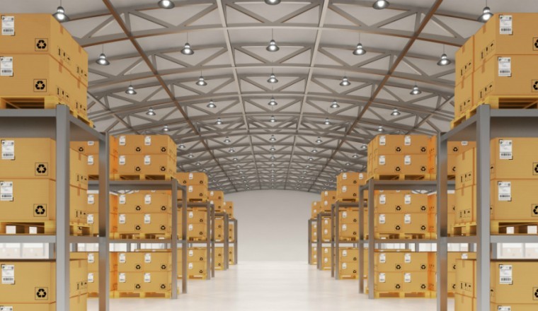 Shared warehouse for rent (70x10ft)