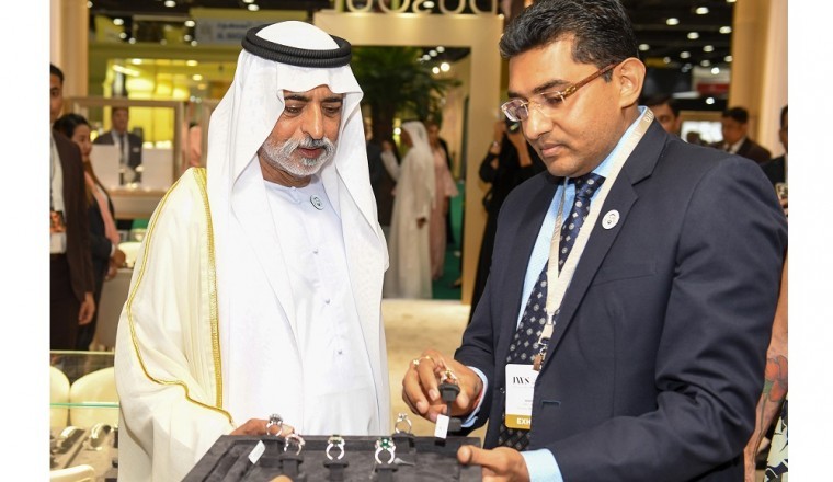 معرض أبوظبي للمجوهرات والساعات يفتح أبوابه في 26 أكتوبر بعرض لعلامات تجارية ومبادرات إلكترونية جديدة للمنطقة بأكملها