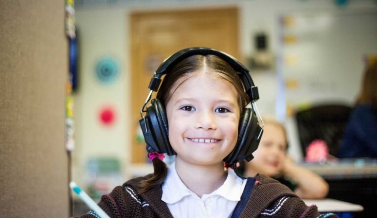 5 Factors To Consider Before You Hire A Tutor For Your Child
