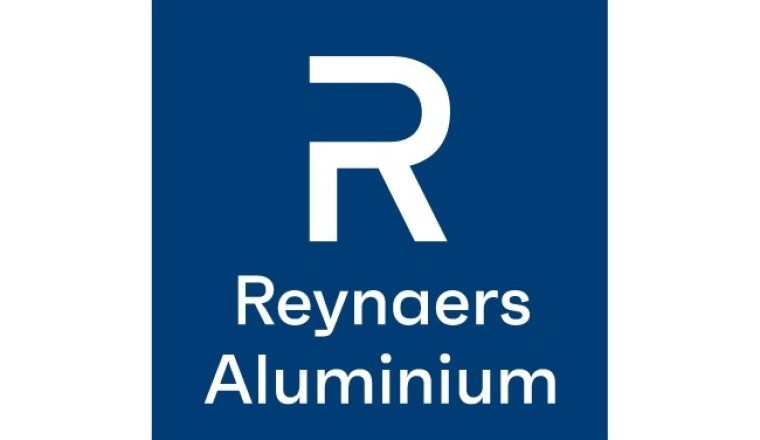 رينرز للألمنيوم تتألق مع برج أجدان رايز