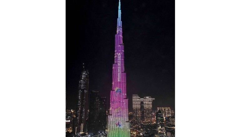 برج خليفة يضيء احتفالاً باليوم العالمي للأمراض النادرة 2022