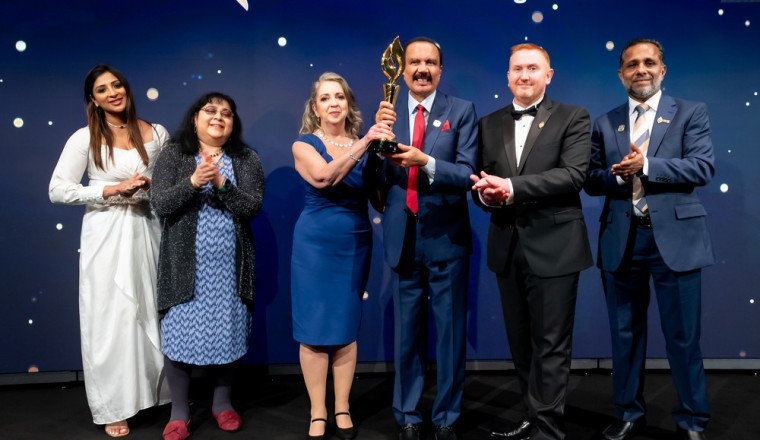 الممرضة البريطانية مارغريت تفوز بالجائزة المرموقة "أستر جارديان جلوبال نيرسينغ" 2023