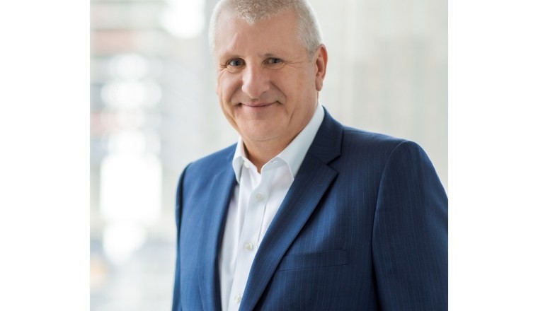 إس إن سي- لافالين تعلن عن تغيير اسم الشركة إلى أتكنز رياليس اسم جديد لعصر جديد