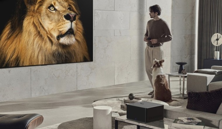 Revolutionize Your Living Room: The LG OLED EVO M3 Brings the First-Ever Wireless 120Hz TV Magic this Holiday