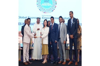 تفتتح شركة هيومان بيرد إي في مصنعًا صغيرًا لمركباتها التجارية الخالية من الانبعاثات في الإمارات العربية المتحدة