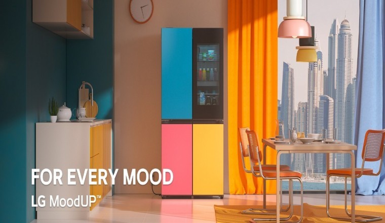أضفوا لمسة من التألق إلى مطبخكم مع ثلاجة LG MoodUP™ الجديدة