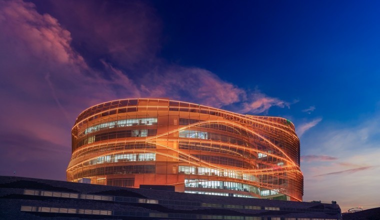 عمانتل وArchangel Lightworks تؤسسان شراكة استراتيجية لاستقطاب الاتصالات الليزرية إلى سلطنة عمان